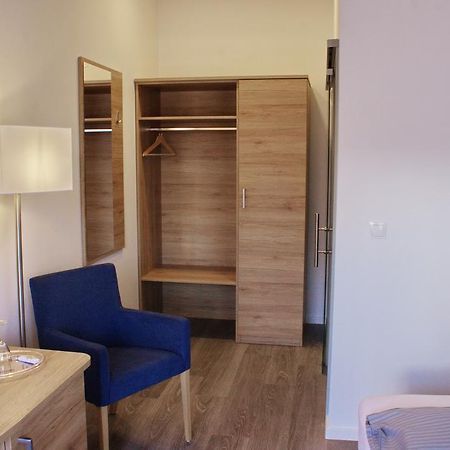 Stichwehs Hotel Am Bahnhof Elze ภายนอก รูปภาพ